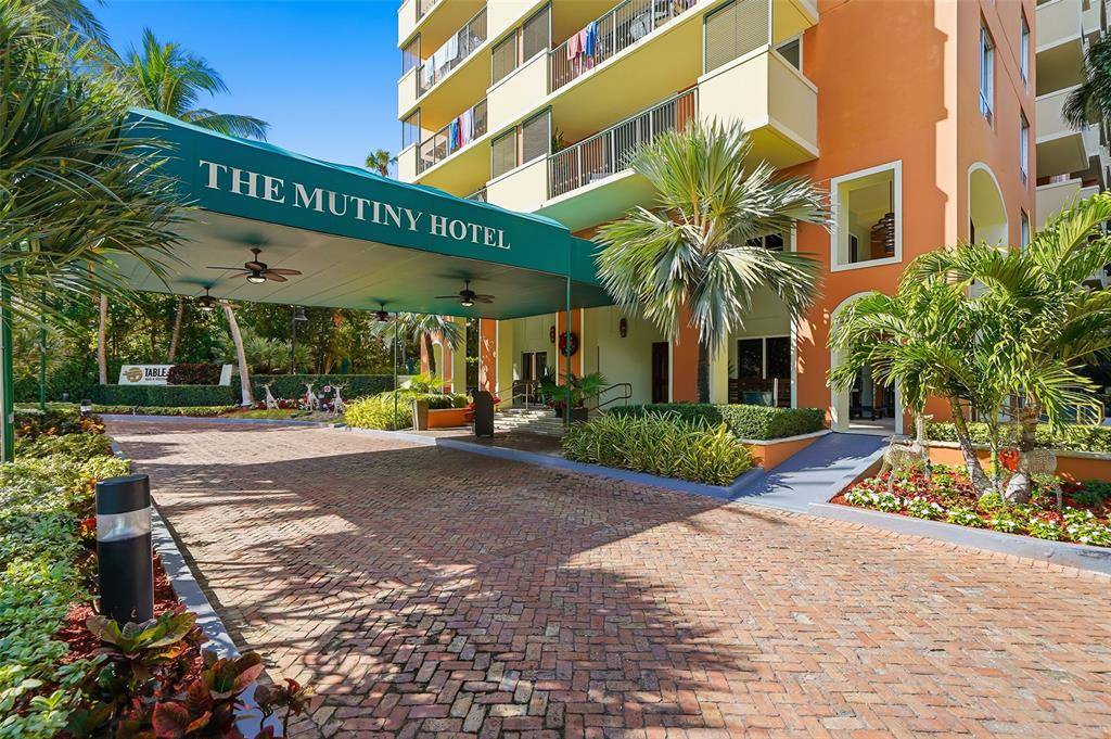 Miami, FL 33133,2951 S Bayshore Dr #315