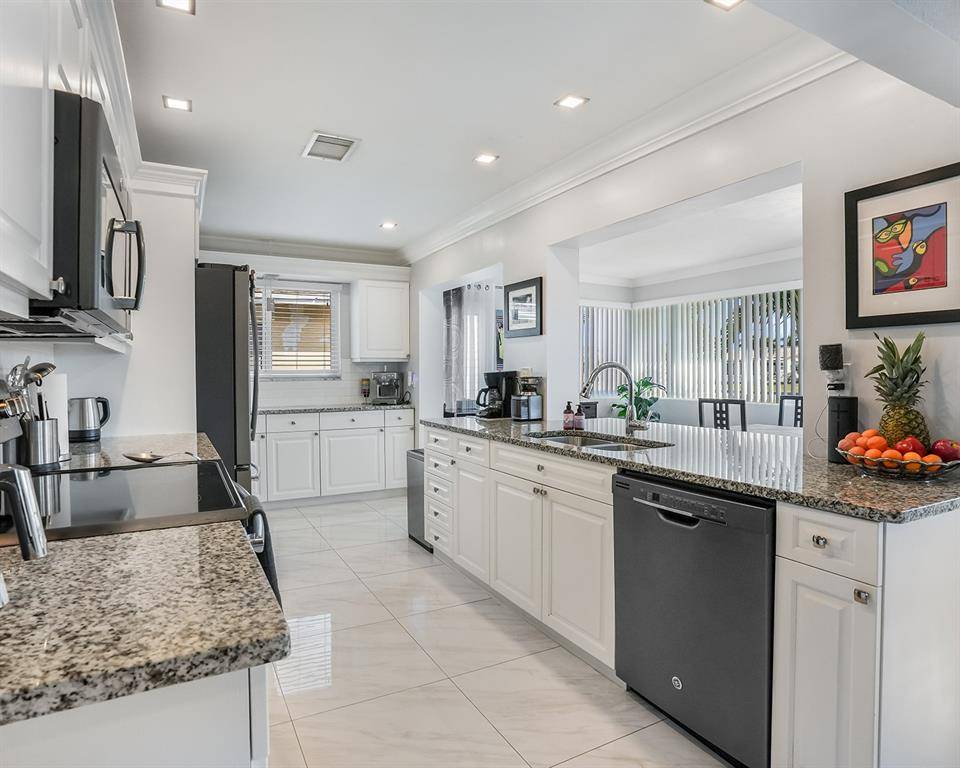 Tamarac, FL 33319,4706 NW 47th Ter