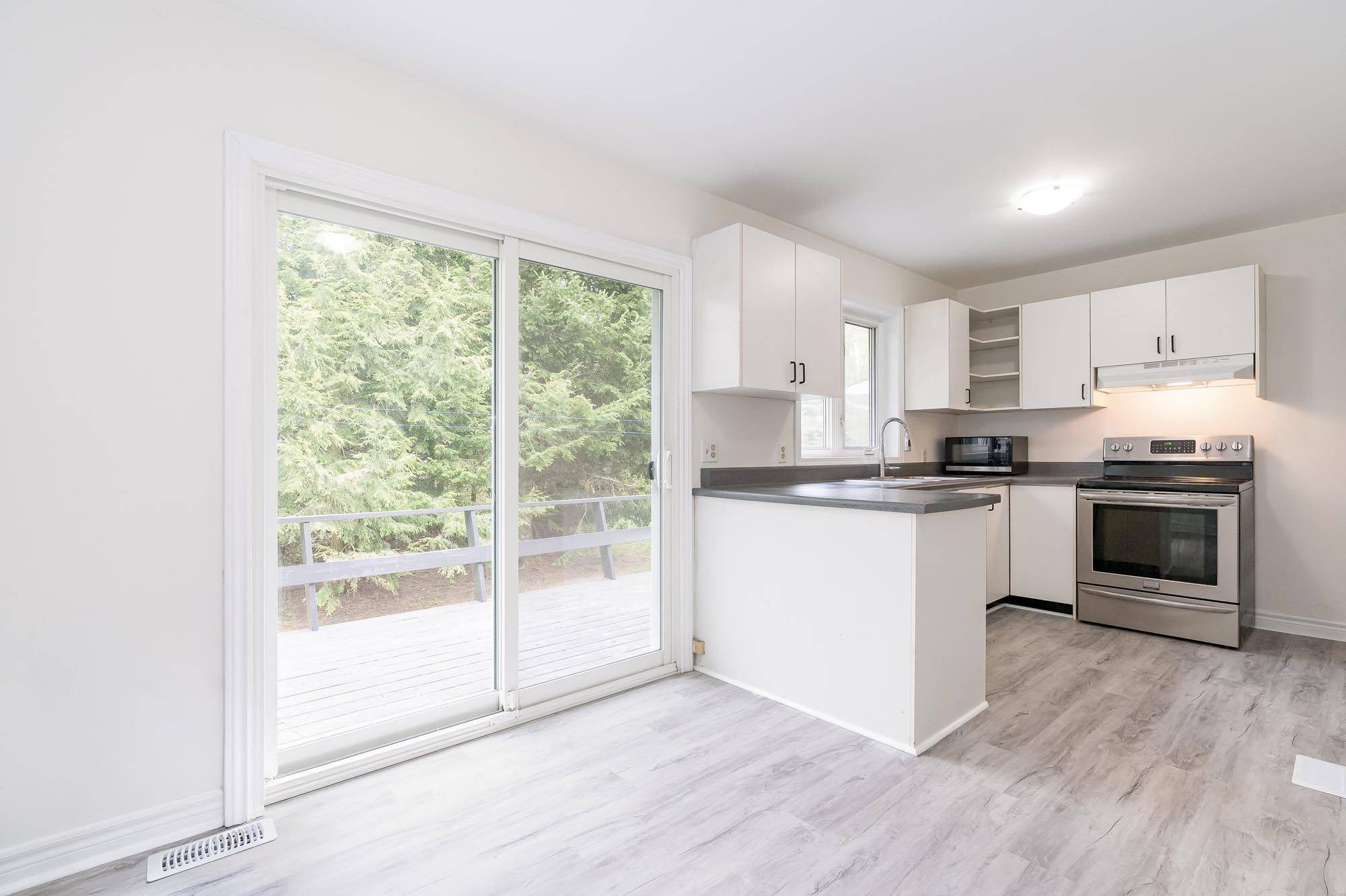 Tiny, ON L9M 0B2,19 Wakunda CRES