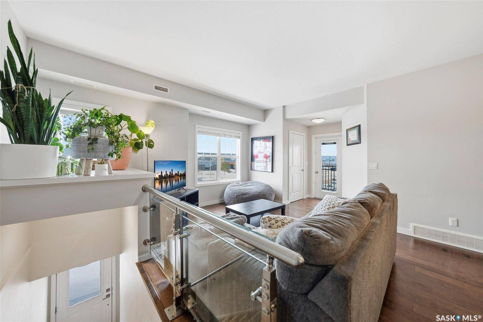 Saskatoon, SK S7R 0L9,1120 Hampton CIRCLE #103