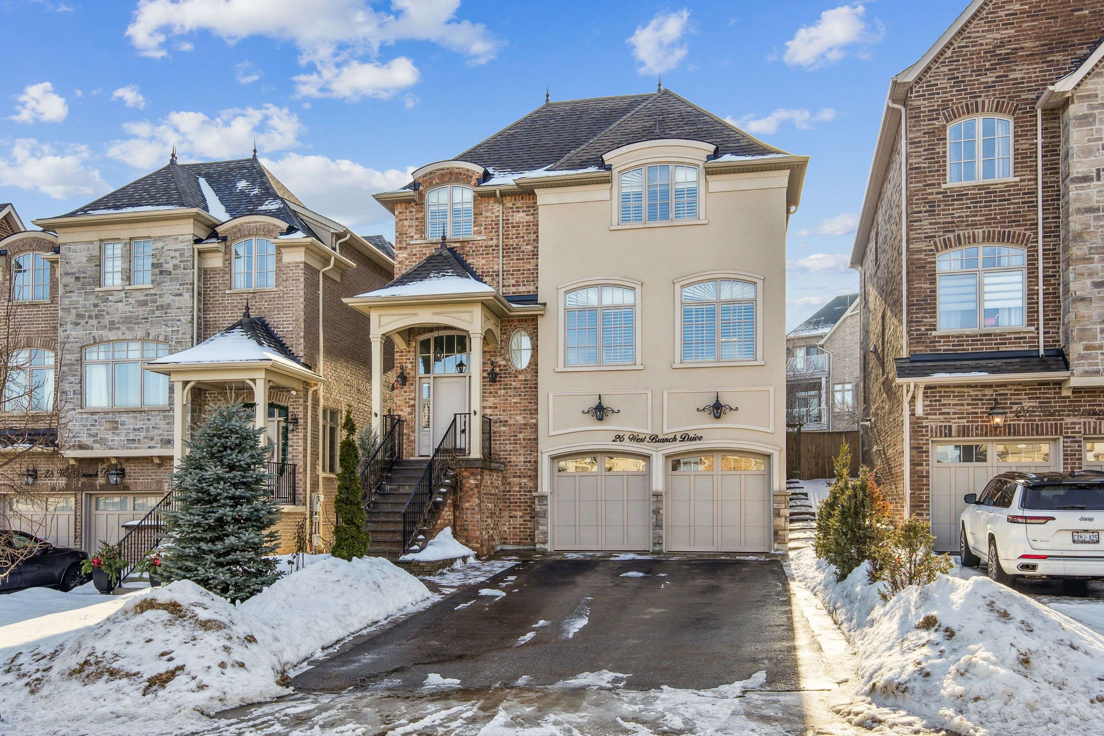 Halton Hills, ON L7G 0J7,26 West Branch DR