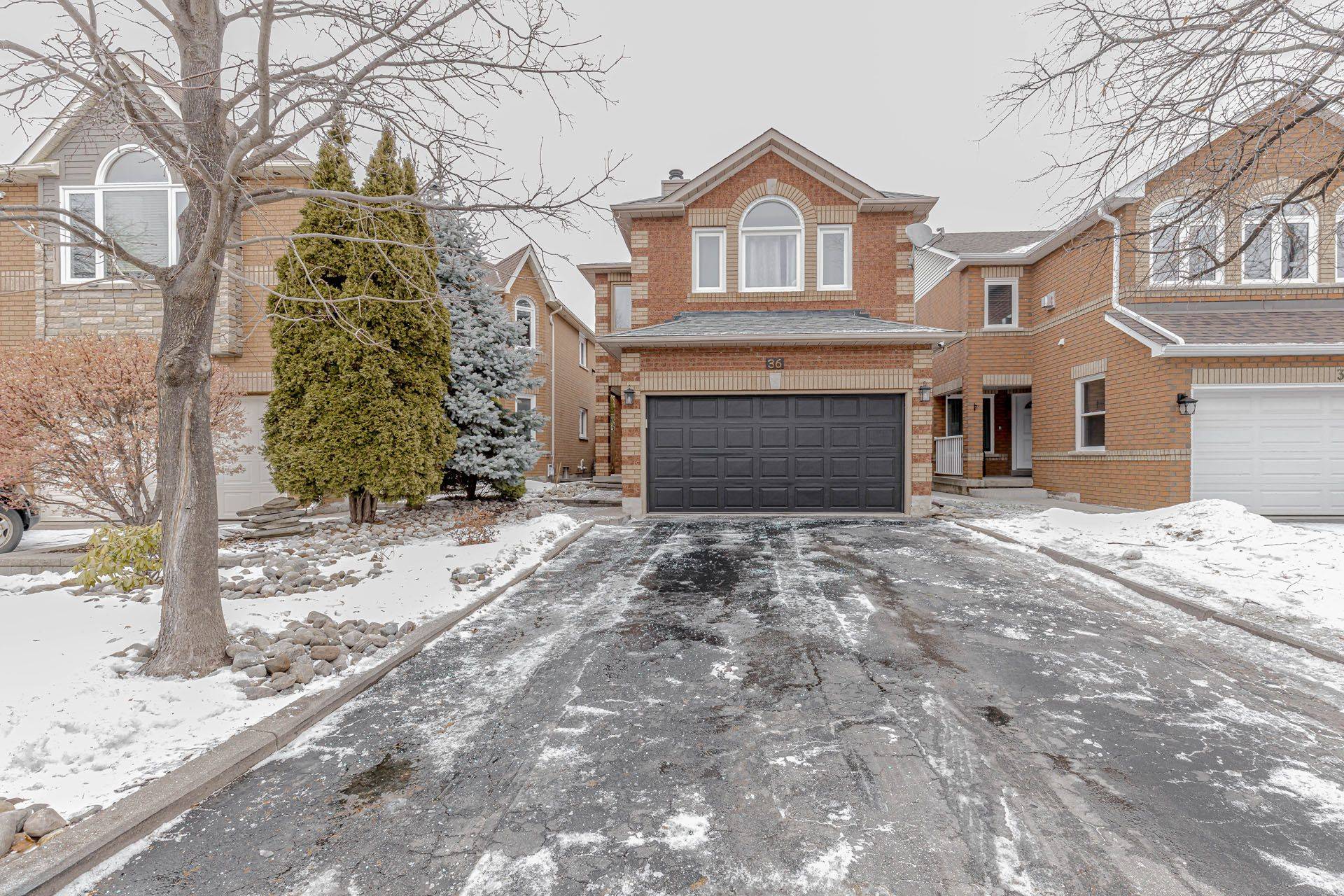 Brampton, ON L6V 4J2,36 Valonia DR