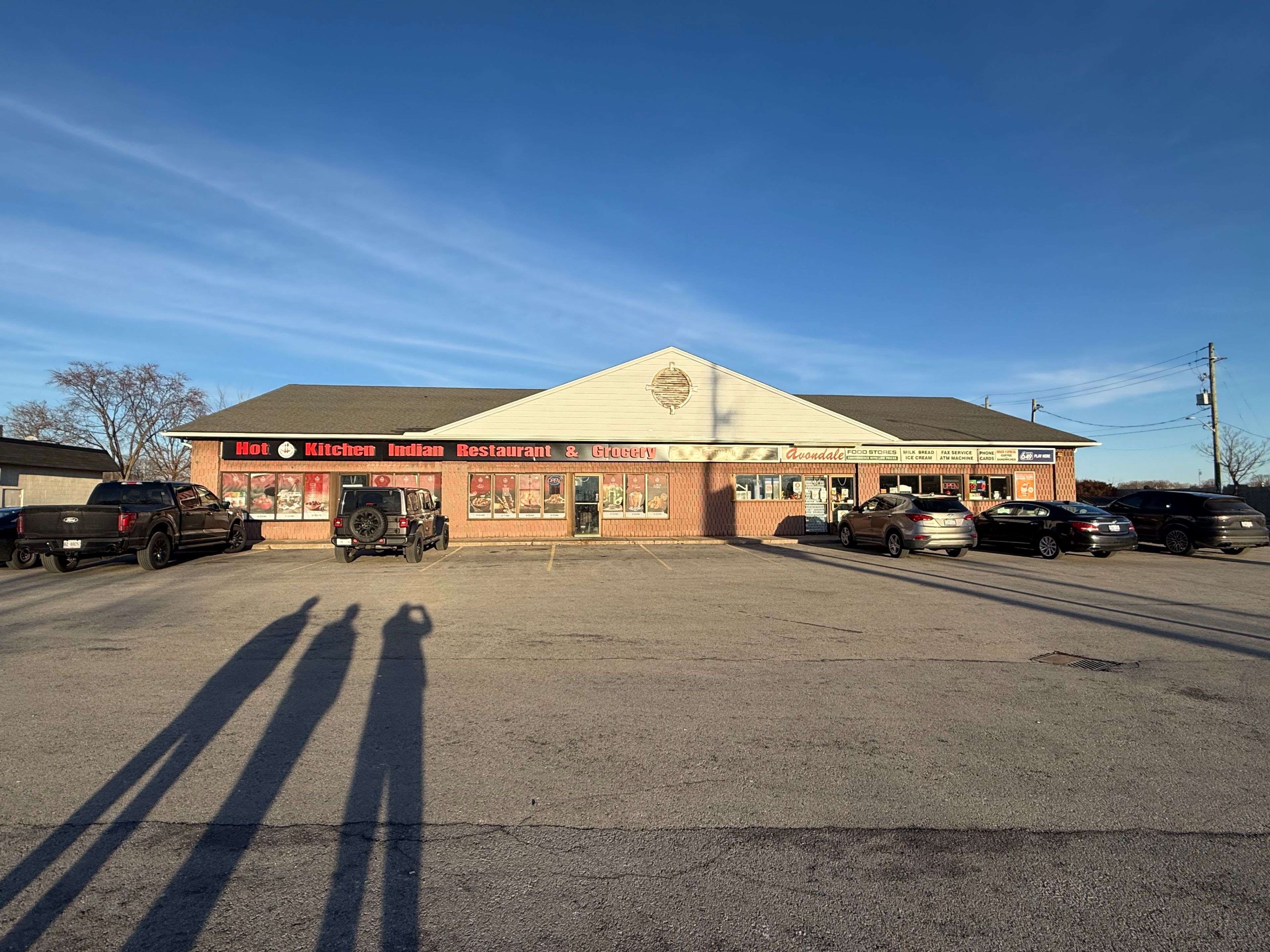 St. Catharines, ON L2R 5L7,296 Ontario ST