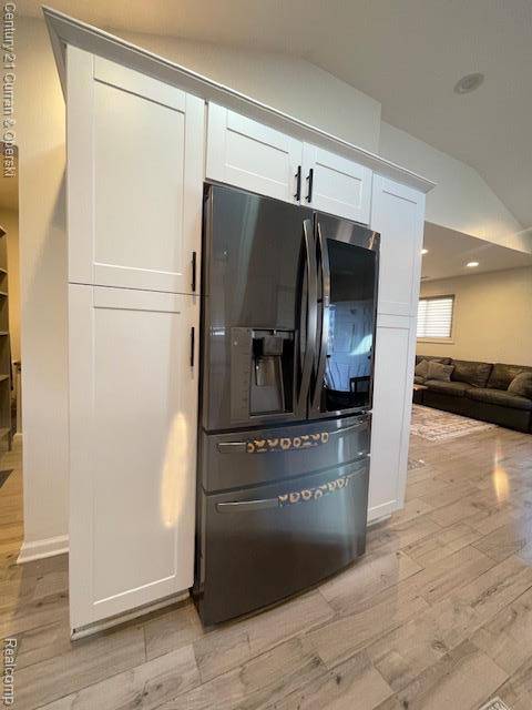 Dearborn Heights, MI 48127,5955 N Silvery LN