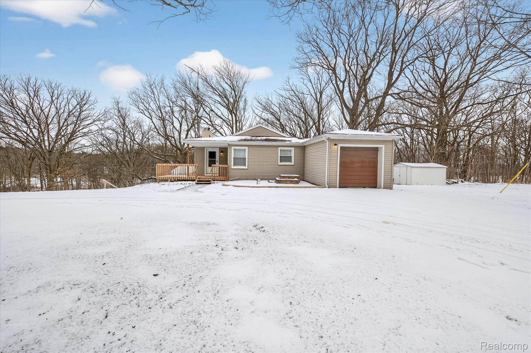 Grand Blanc, MI 48439,5300 Atlas RD