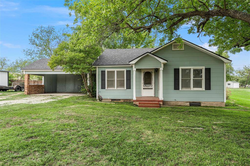 Lott, TX 76656,731 State Highway 320