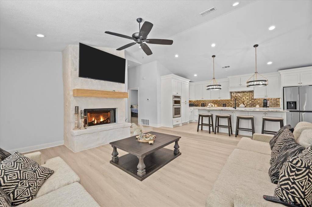 Axtell, TX 76624,1107 Bays Road