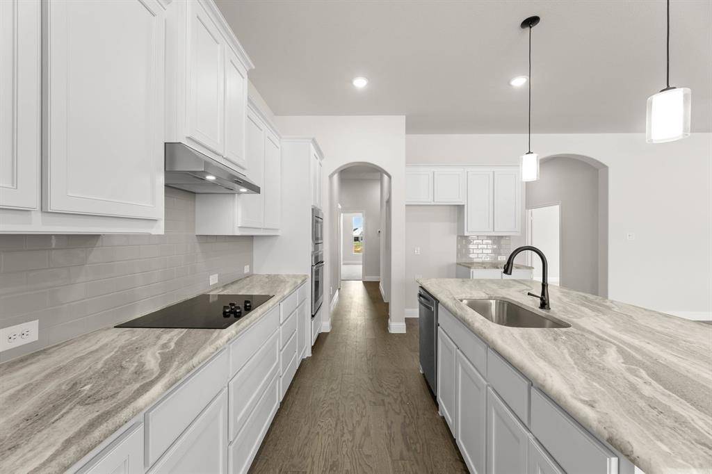 Joshua, TX 76058,35 Magpie Street