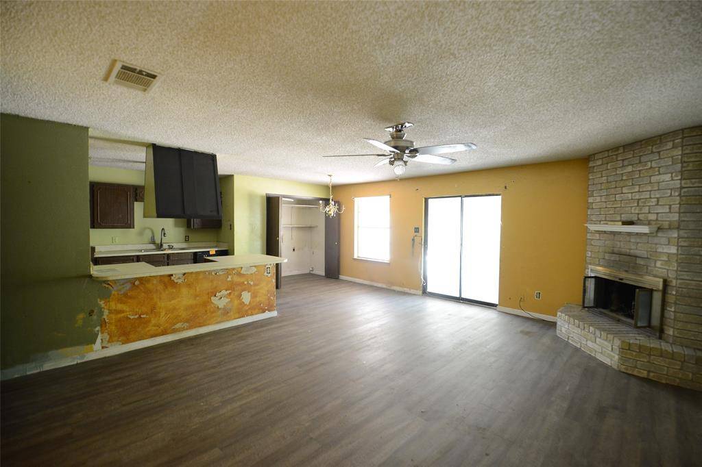 Crowley, TX 76036,405 Bryan Drive