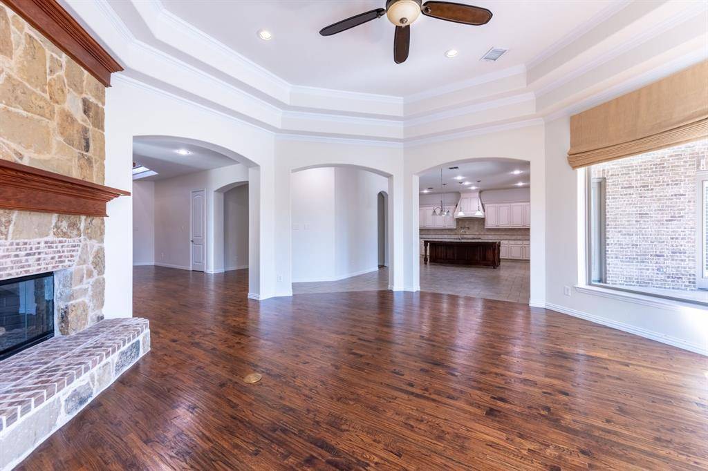 Rockwall, TX 75087,675 Featherstone Drive