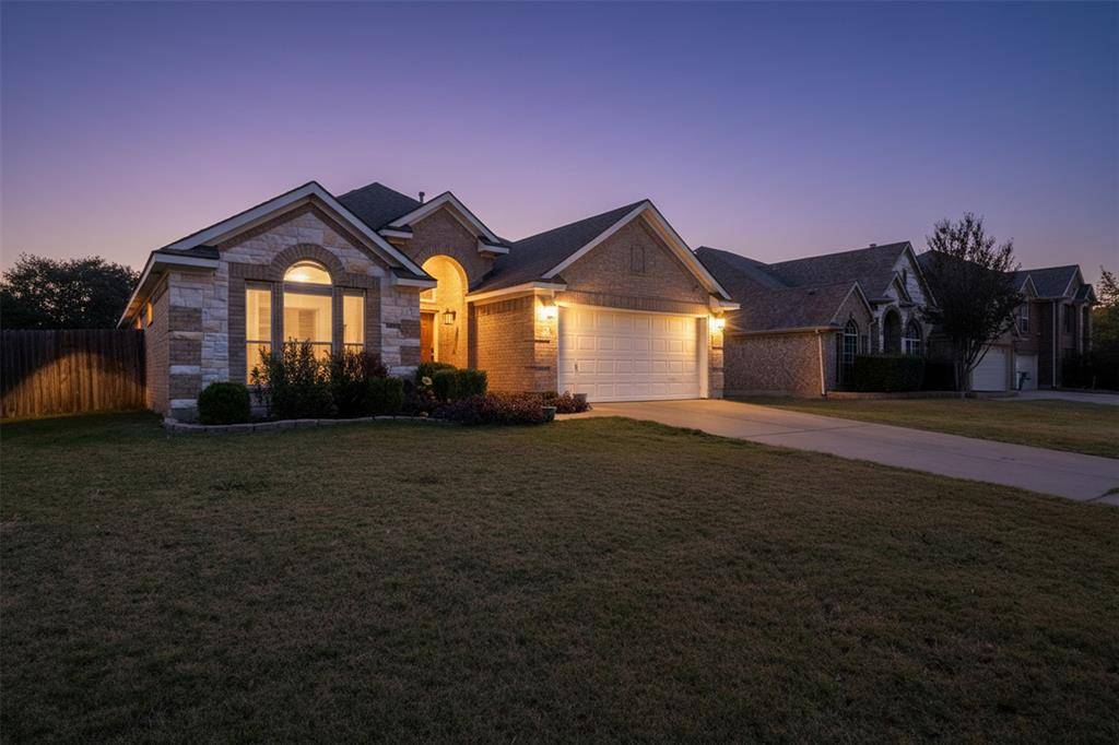 Mansfield, TX 76063,704 Dickerson Lane
