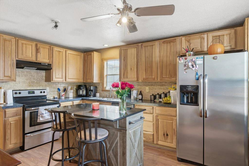 Lindale, TX 75771,19917 County Road 4145