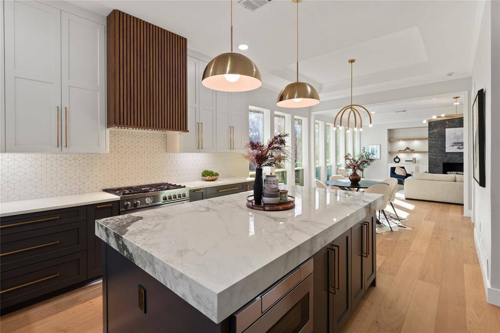 Plano, TX 75093,5834 Sky Park Drive