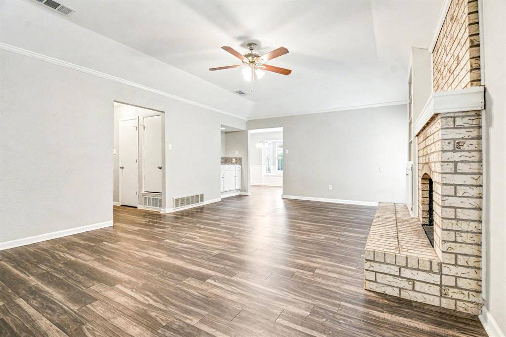 Bedford, TX 76021,2424 Meadow Creek