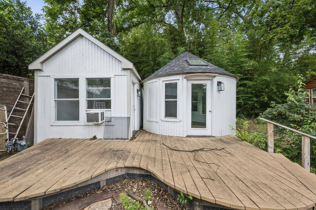 Dallas, TX 75218,8647 San Leandro Drive