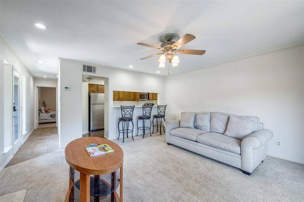 Arlington, TX 76006,2720 Copper Creek Drive #114