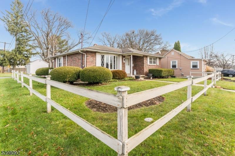 Phillipsburg Town, NJ 08865,1035 Grand St