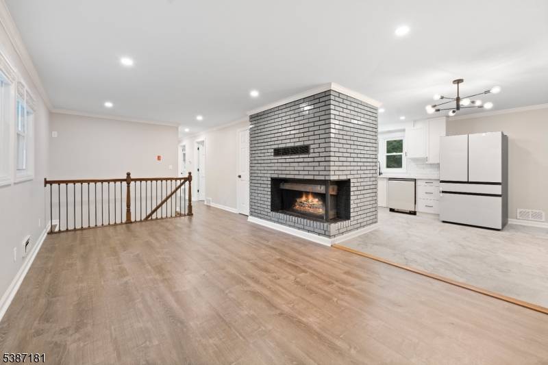 Franklin Twp., NJ 08873,88 Emerson Rd