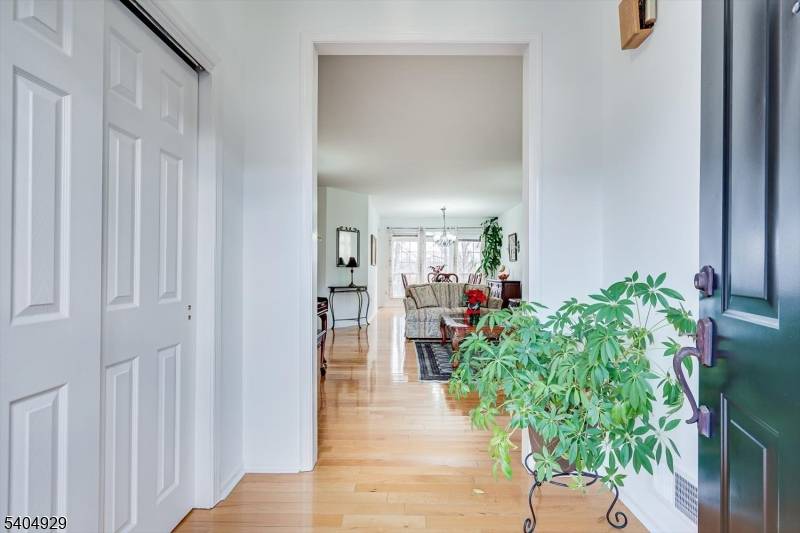 Franklin Twp., NJ 08823,62 Magellan Way