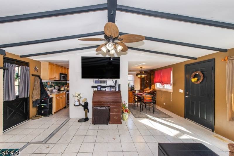 Hamburg Boro, NJ 07419,6 Mulberry St