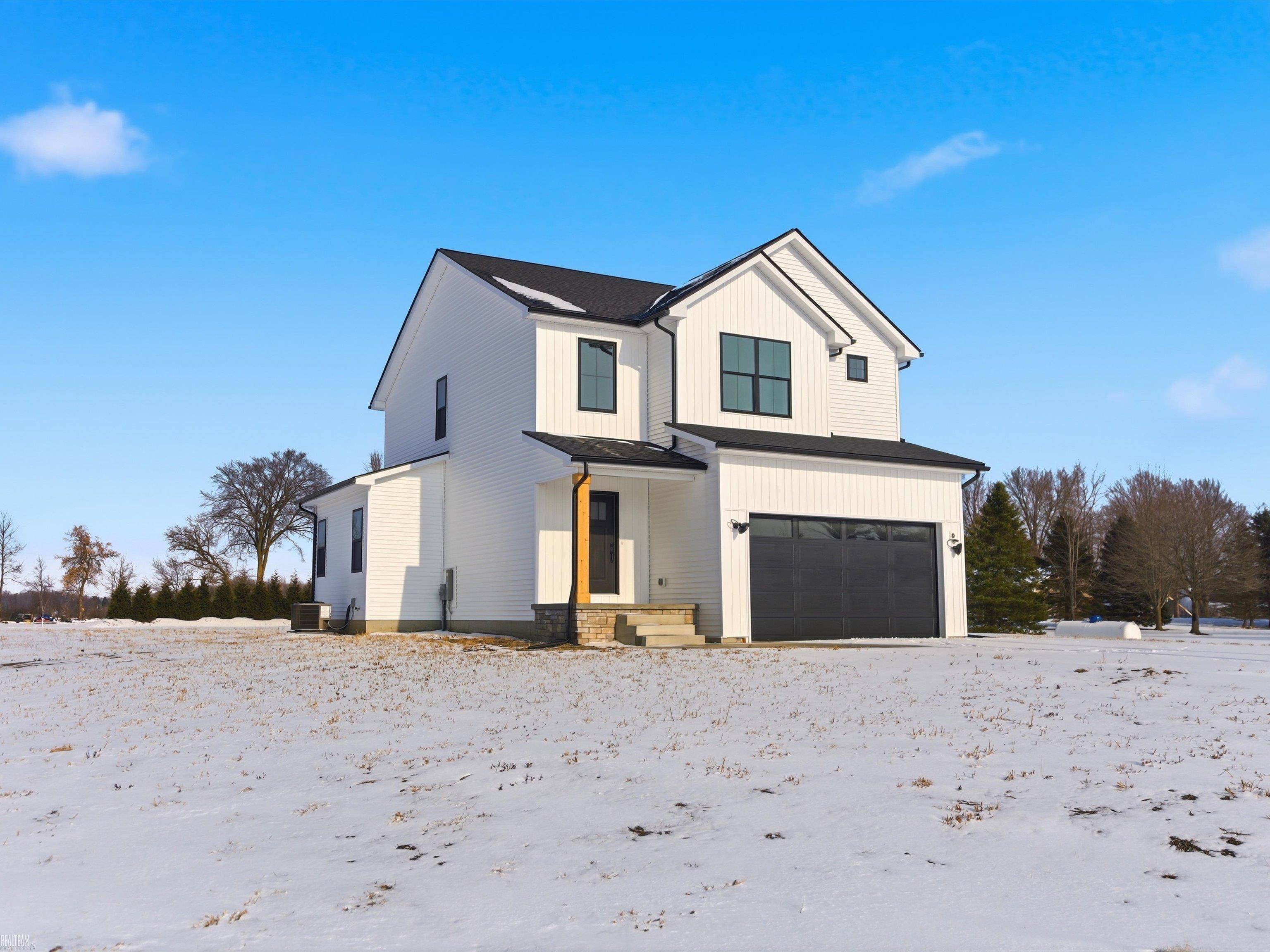 Armada, MI 48005,15659 Reid RD