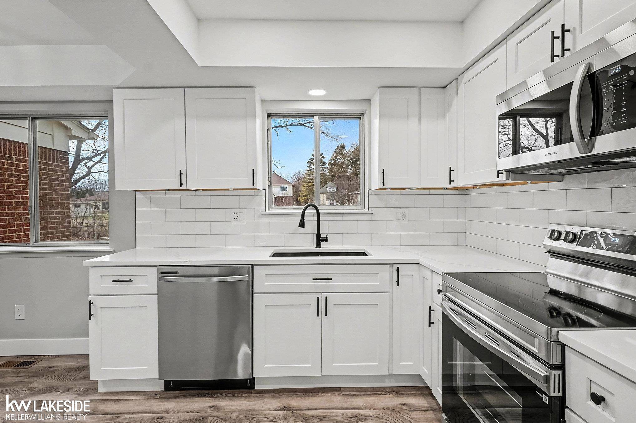 Sterling Heights, MI 48310,37405 Calka DR