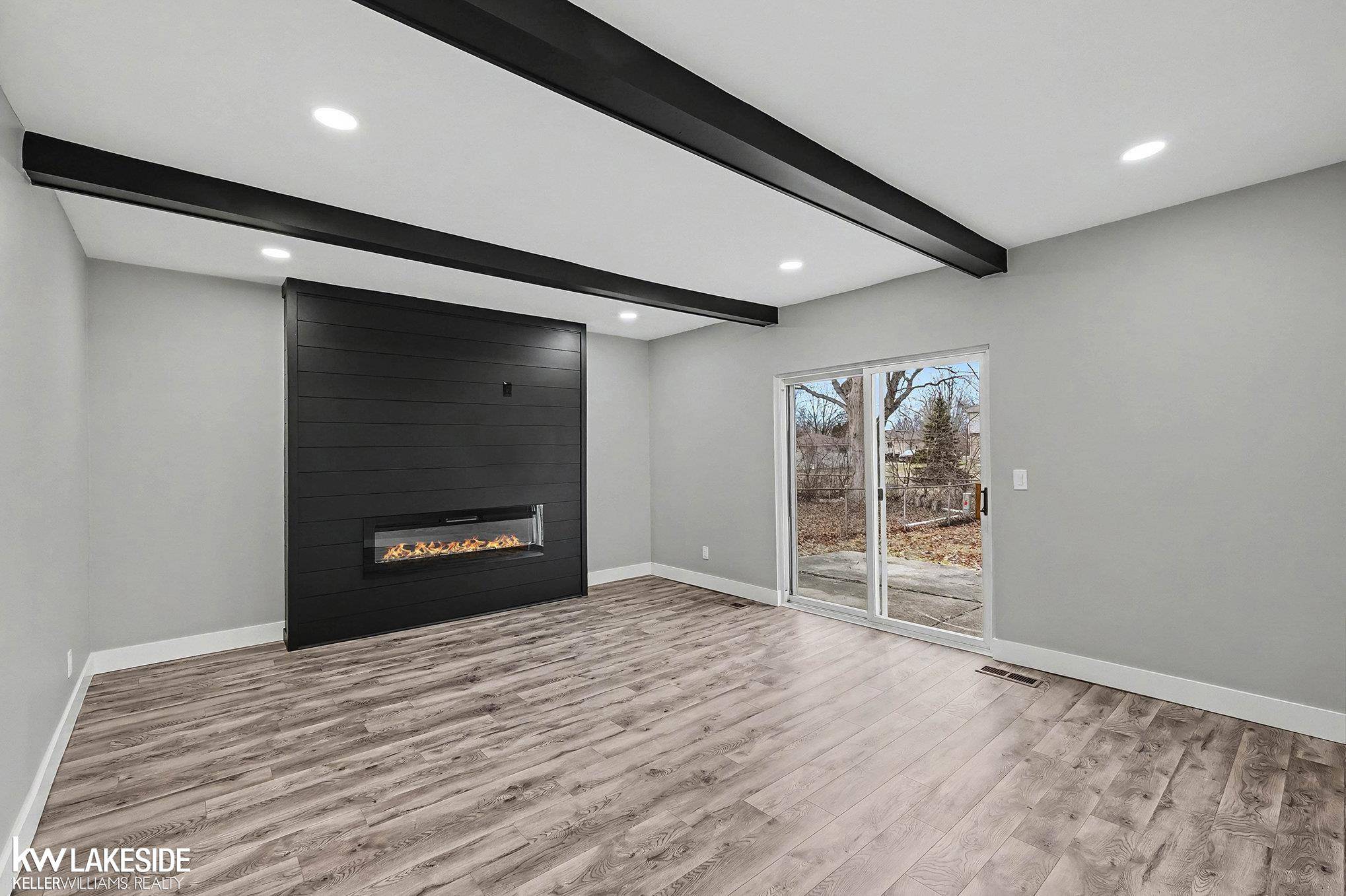 Sterling Heights, MI 48310,37405 Calka DR