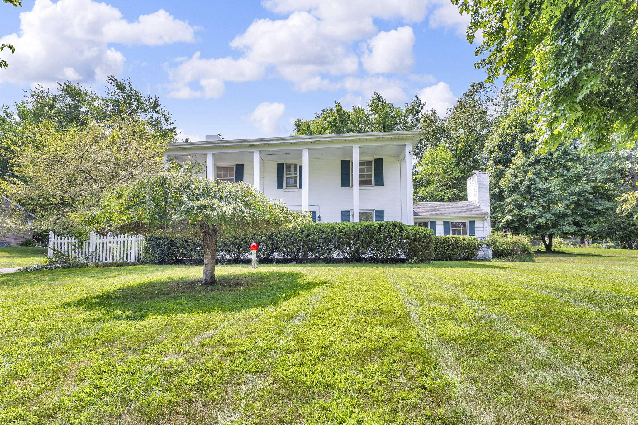 Portage, MI 49024,2701 Brookhaven DR