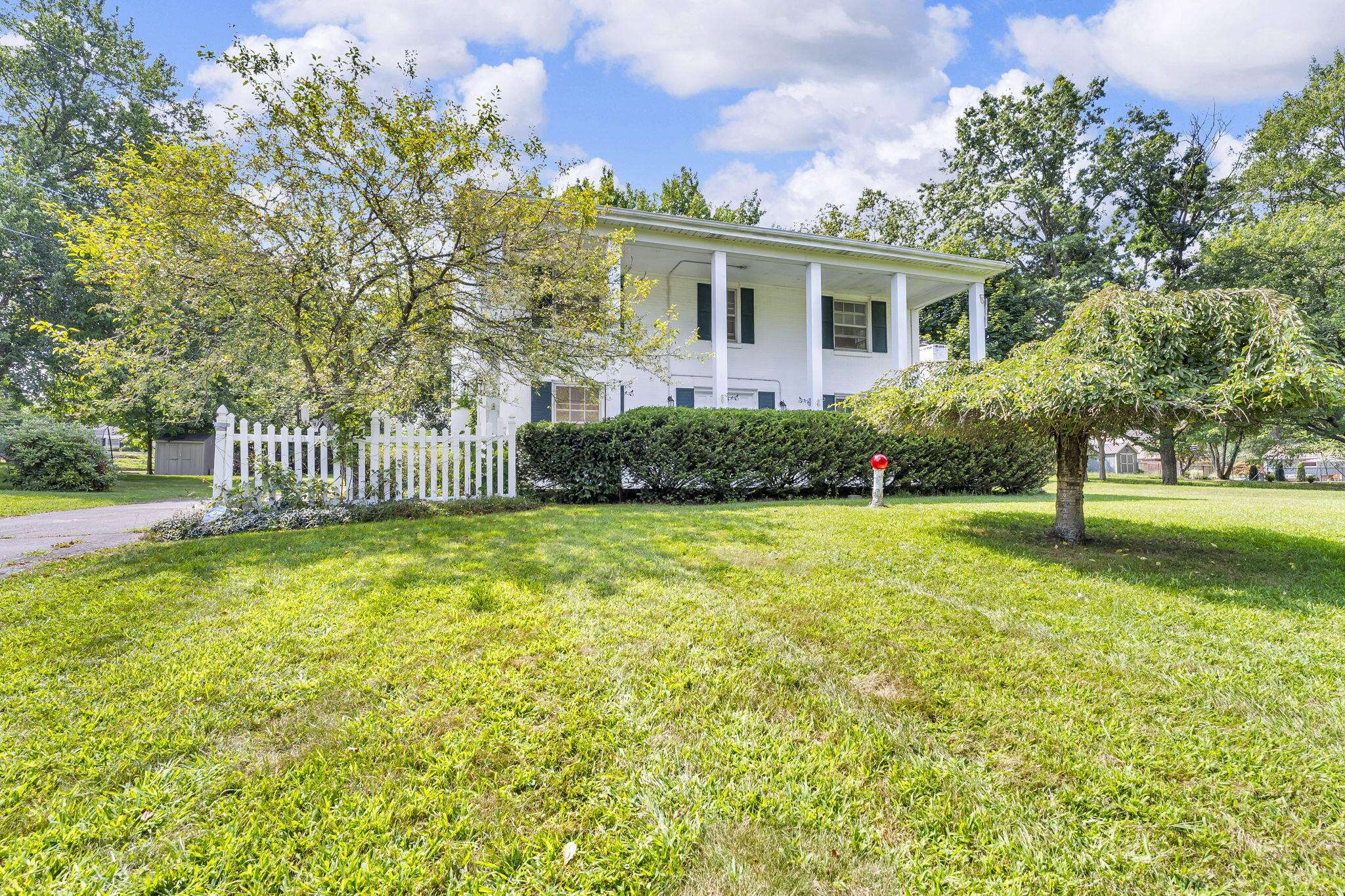 Portage, MI 49024,2701 Brookhaven DR