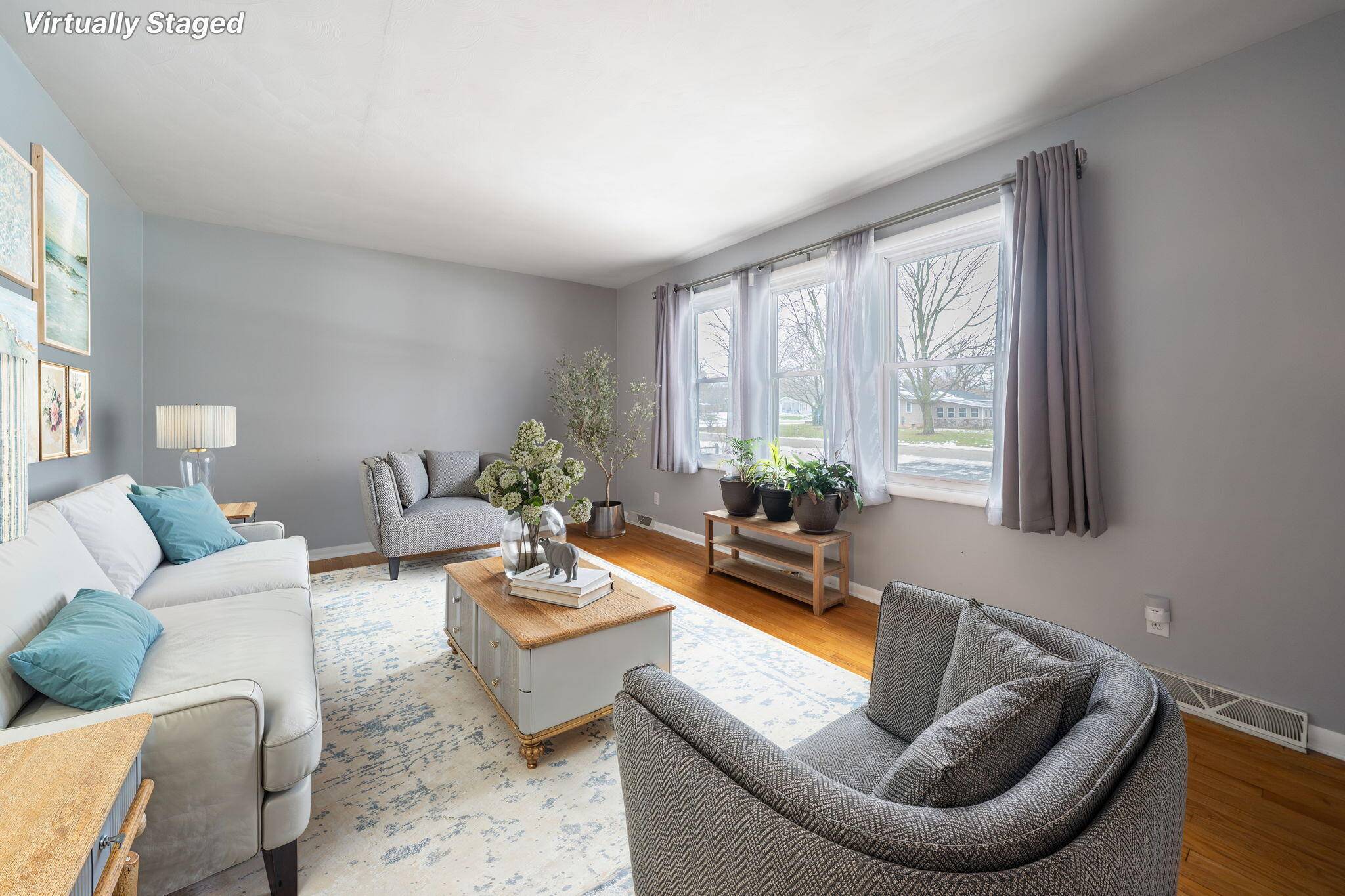 Jenison, MI 49428,8252 Lamplight DR