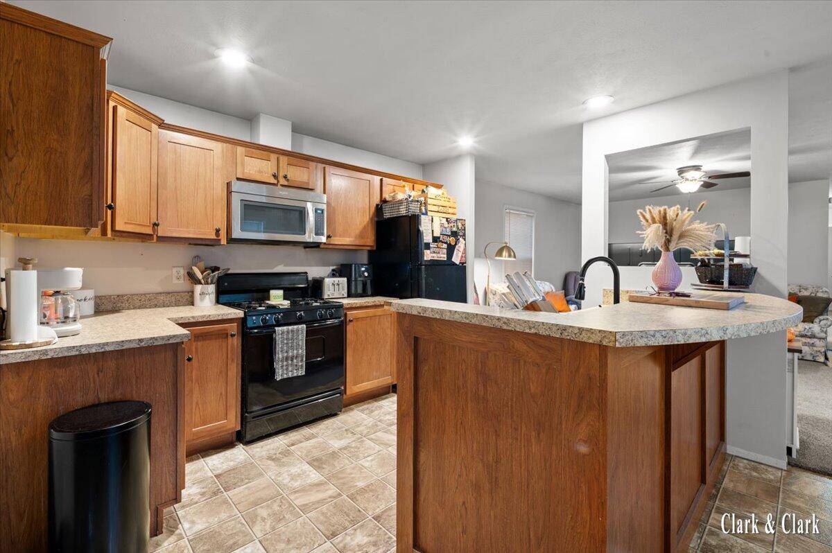 Wayland, MI 49348,4316 Sussex PL