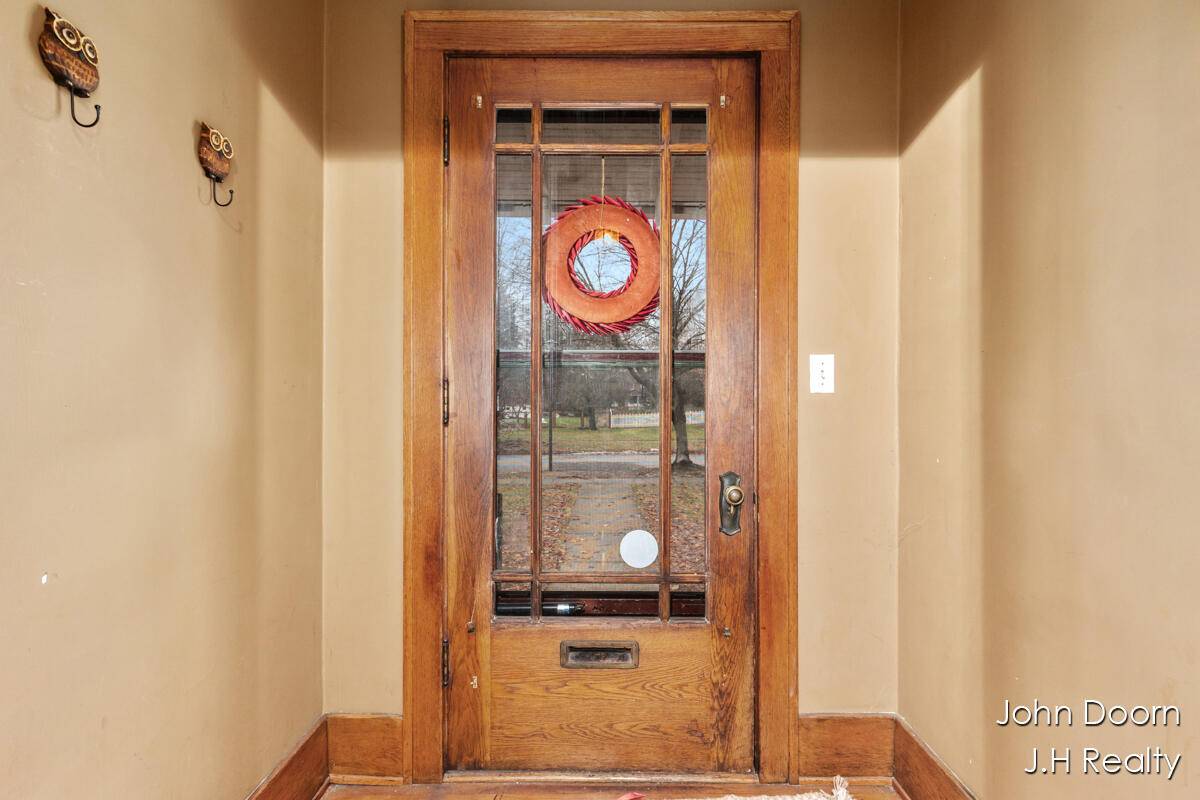 Grand Rapids, MI 49507,331 Aurora ST SE