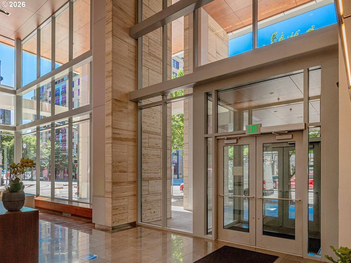 Portland, OR 97209,1001 NW LOVEJOY ST #1301