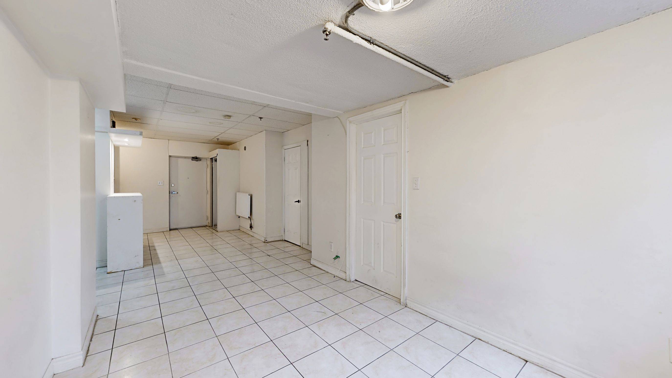 Toronto C11, ON M4G 2L2,896 Eglinton AVE E #100