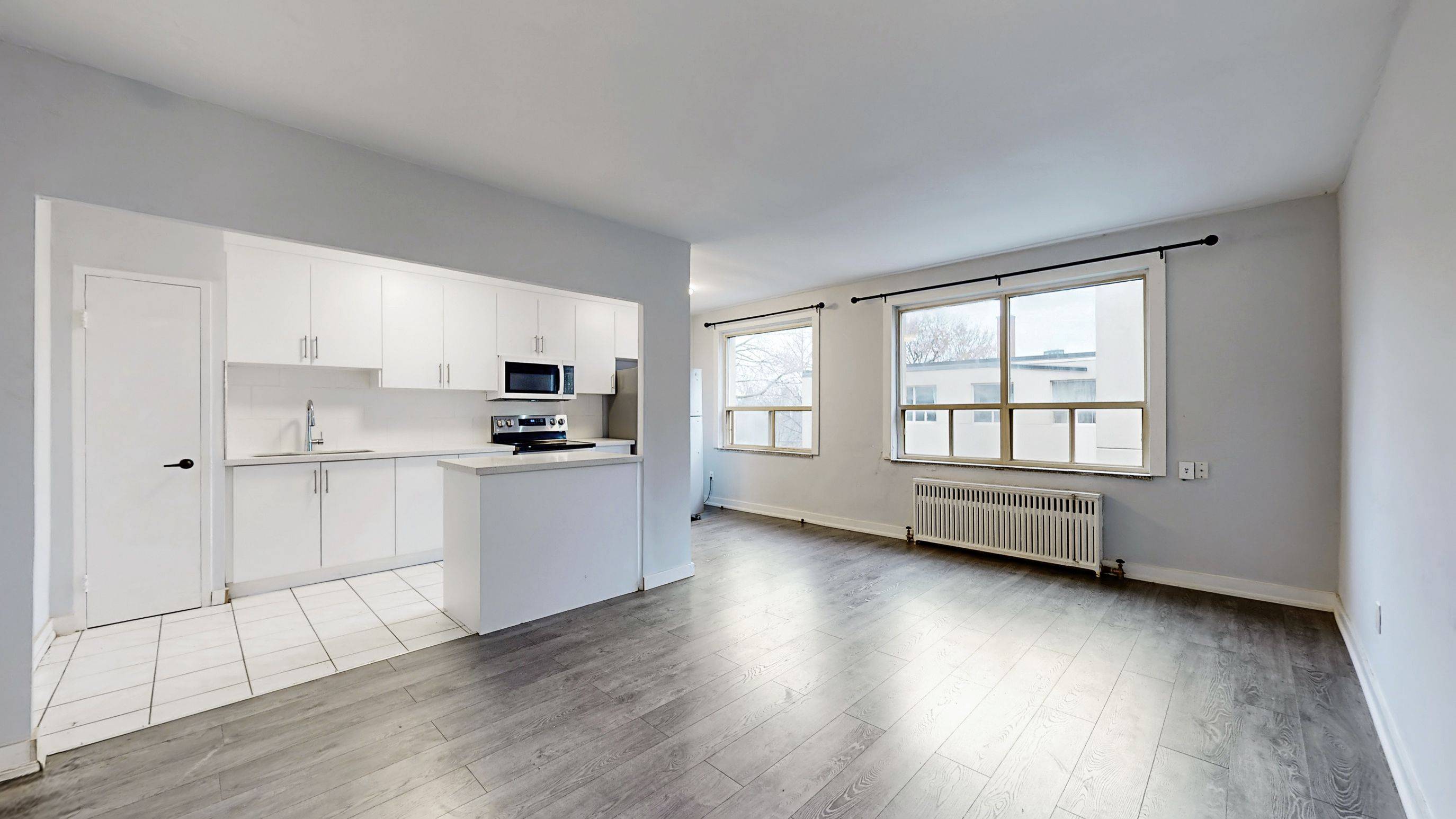 Toronto C11, ON M4G 2L2,896 Eglinton AVE E #308