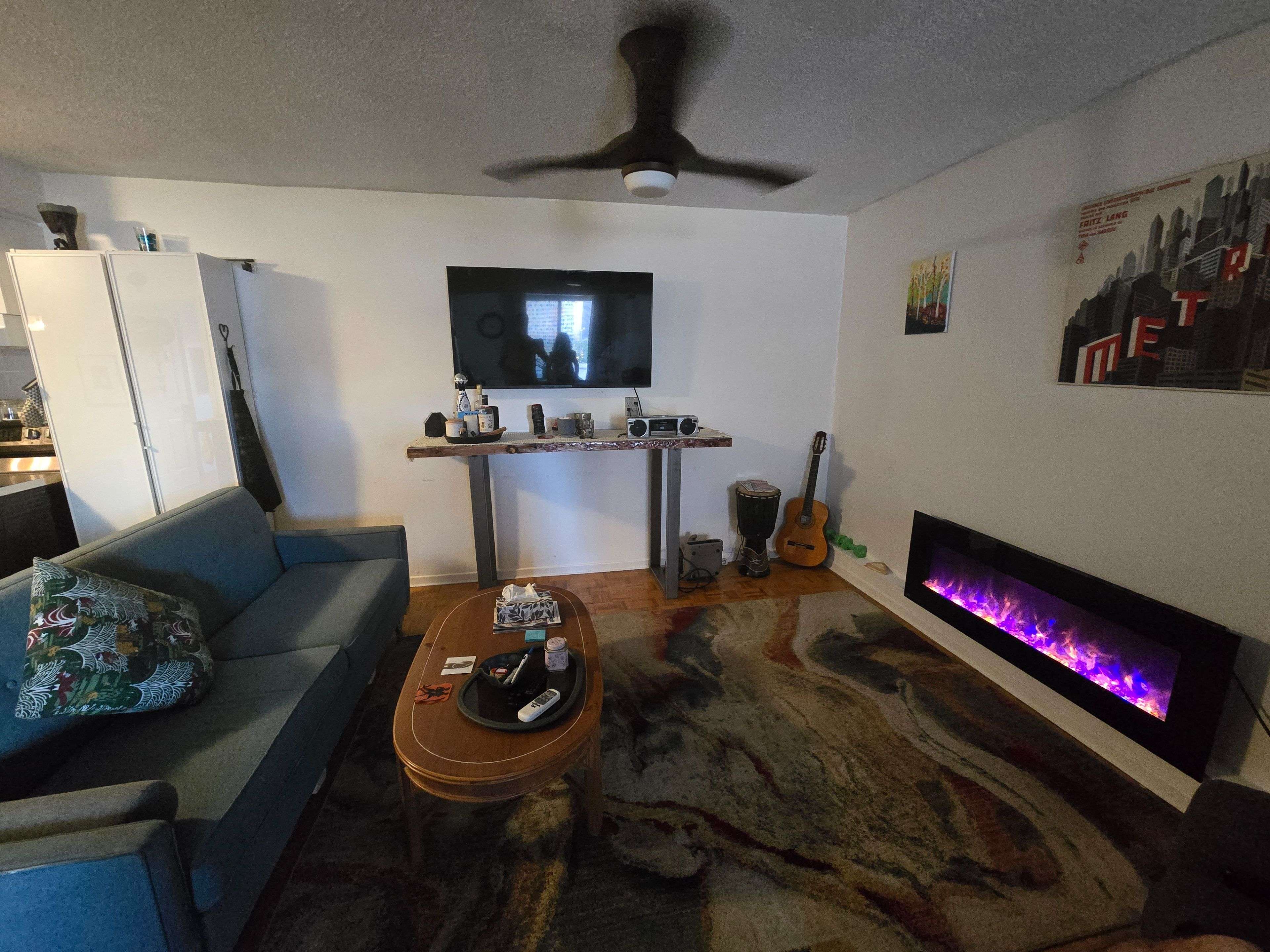 Toronto C01, ON M5T 2K1,60 Kensington AVE