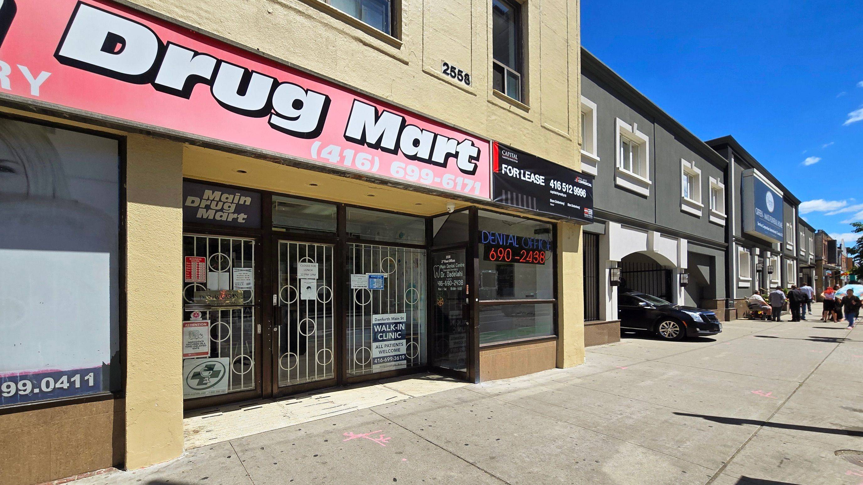 Toronto E02, ON M4C 1L3,2558 Danforth AVE #B101