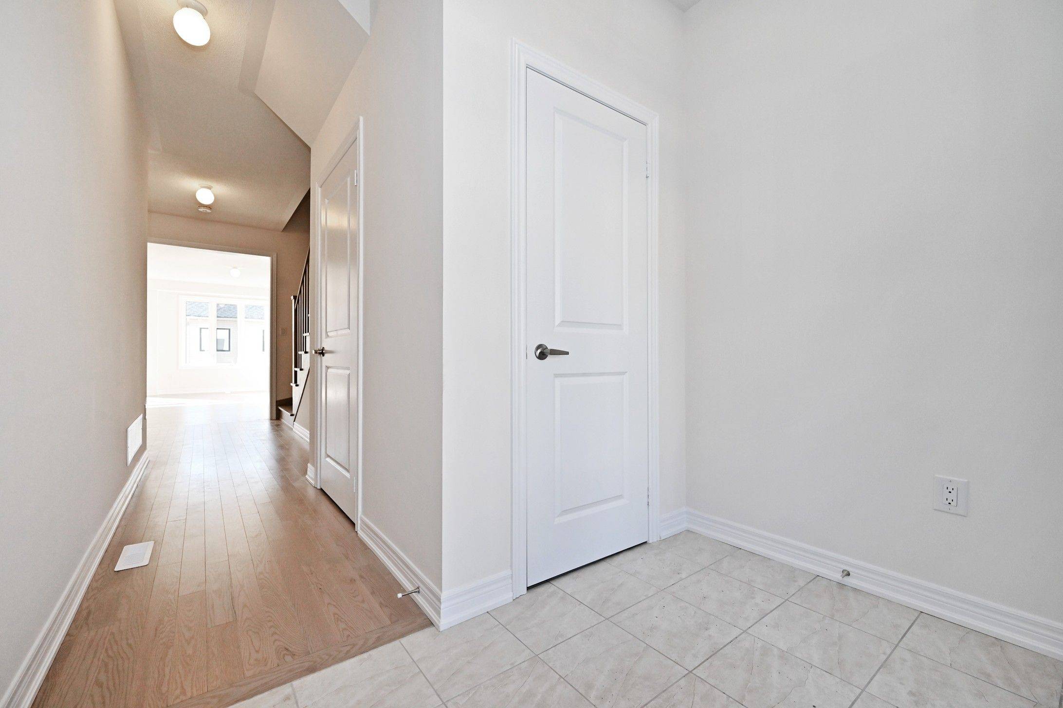 Oshawa, ON L1L 0W4,2027 Horace Duncan CRES