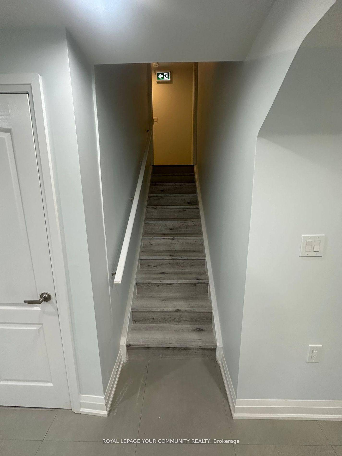 Oshawa, ON L1K 3G2,1229 Shankel RD #BSMT