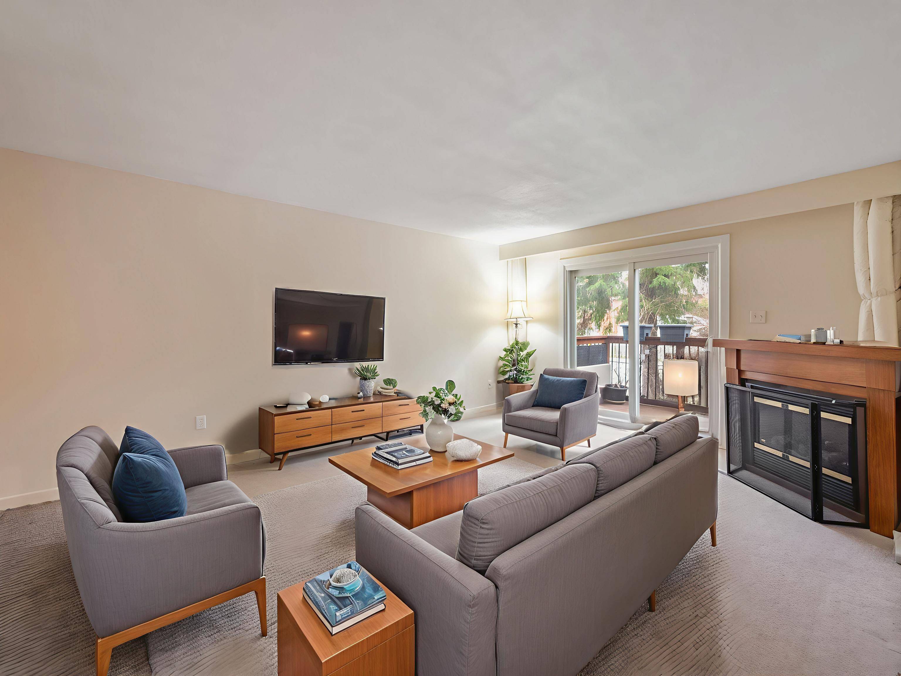 Toronto E04, ON M1R 5A1,2 White Abbey PARK #29