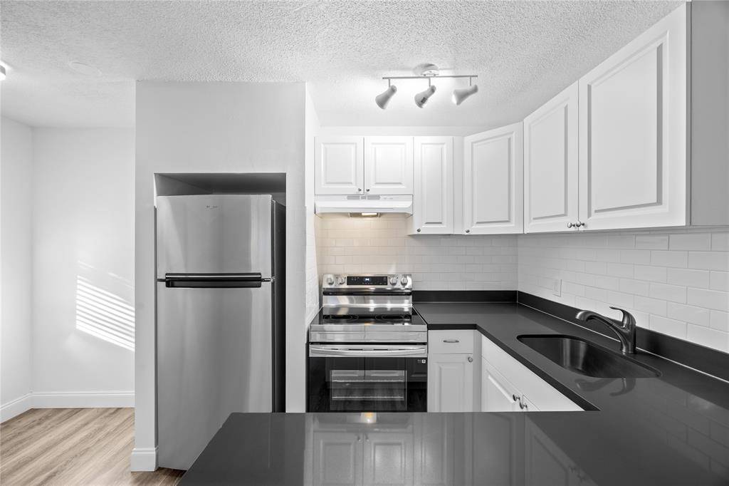 Fort Lauderdale, FL 33316,732 SE 15TH ST #5