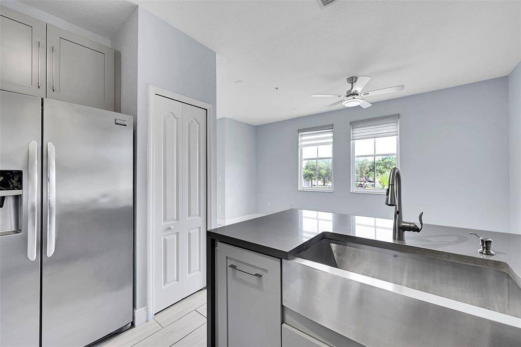 Plantation, FL 33324,150 Jacaranda Country Club Dr #200