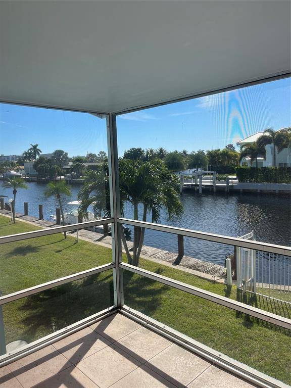 Pompano Beach, FL 33060,1100 Pine Dr #201