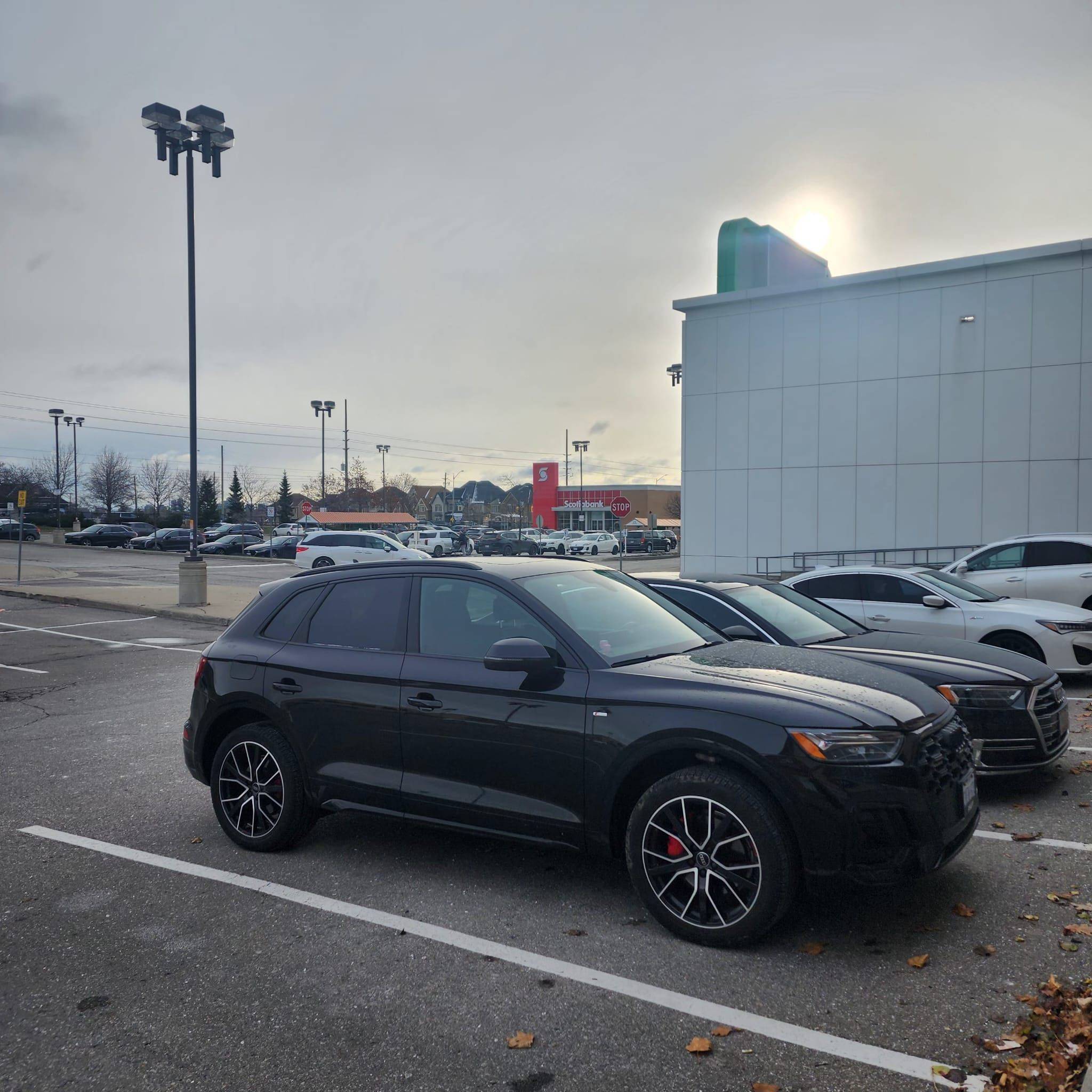 Vaughan, ON L6A 4K5,9960 Dufferin ST #5