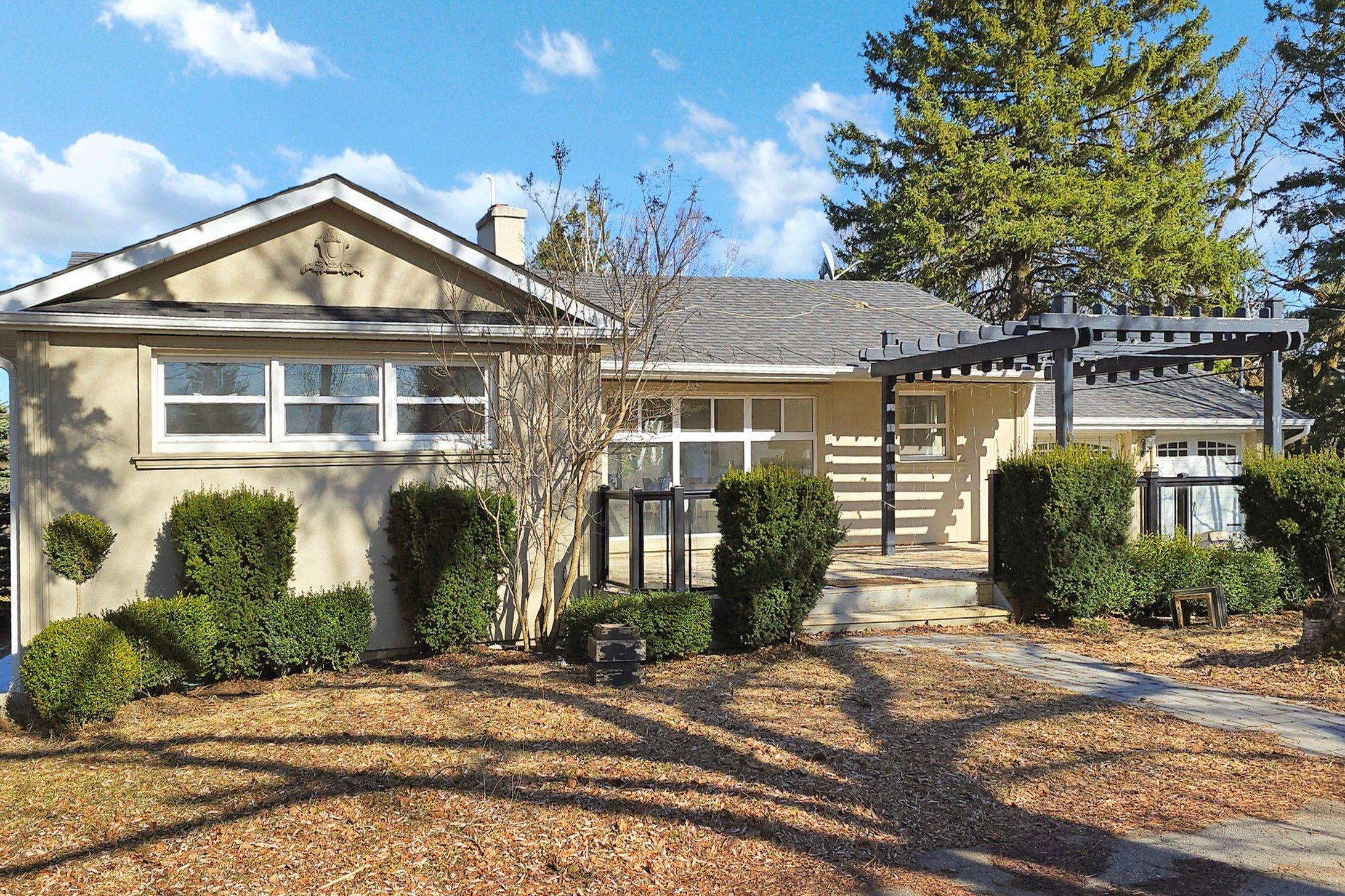 Whitchurch-stouffville, ON L4A 7X3,14489 Highway 48 Route