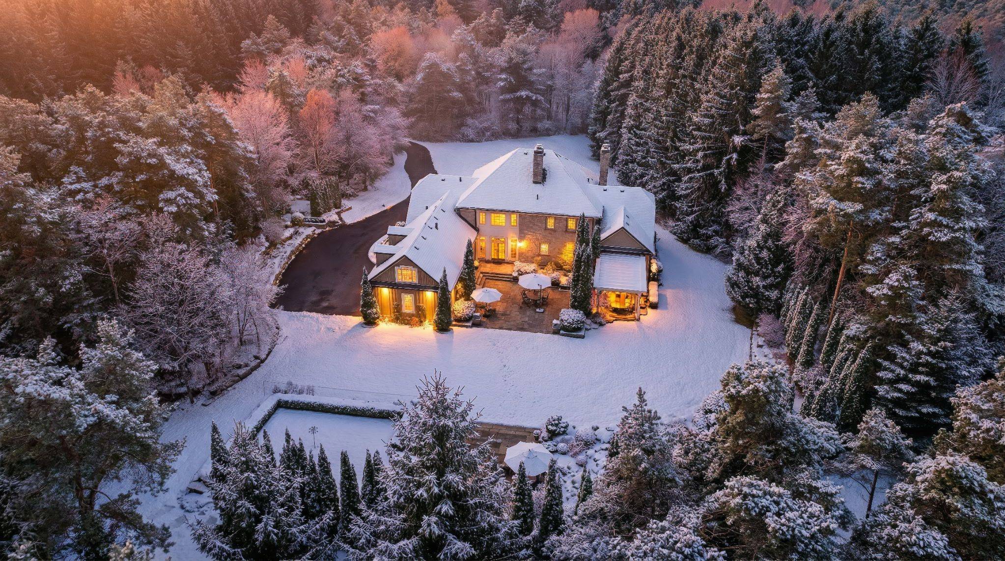 King, ON L7B 1A3,2508 16th Side Road