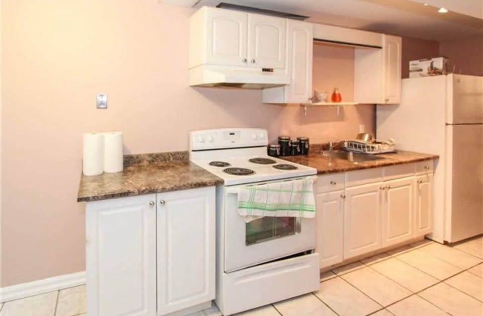 Brampton, ON L6R 2H8,22 Alberta TER #BSMT