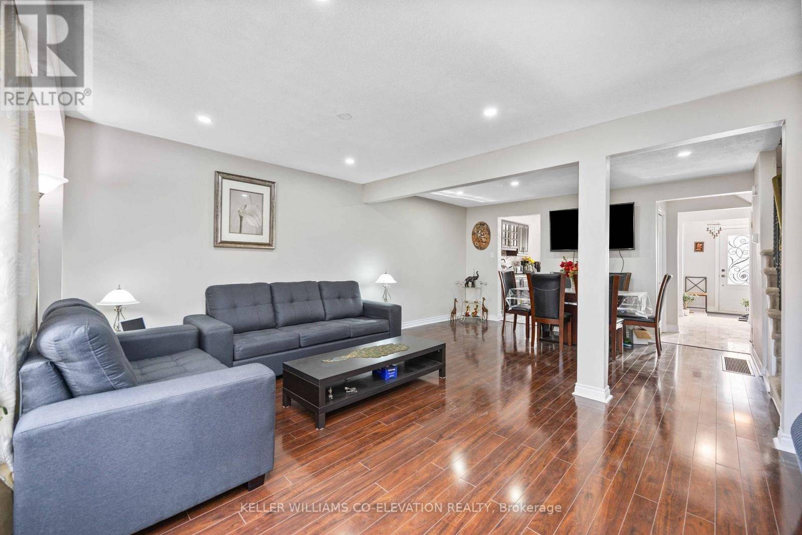 Mississauga, ON L4T 1N7,3073 Ireson CT #UPPER