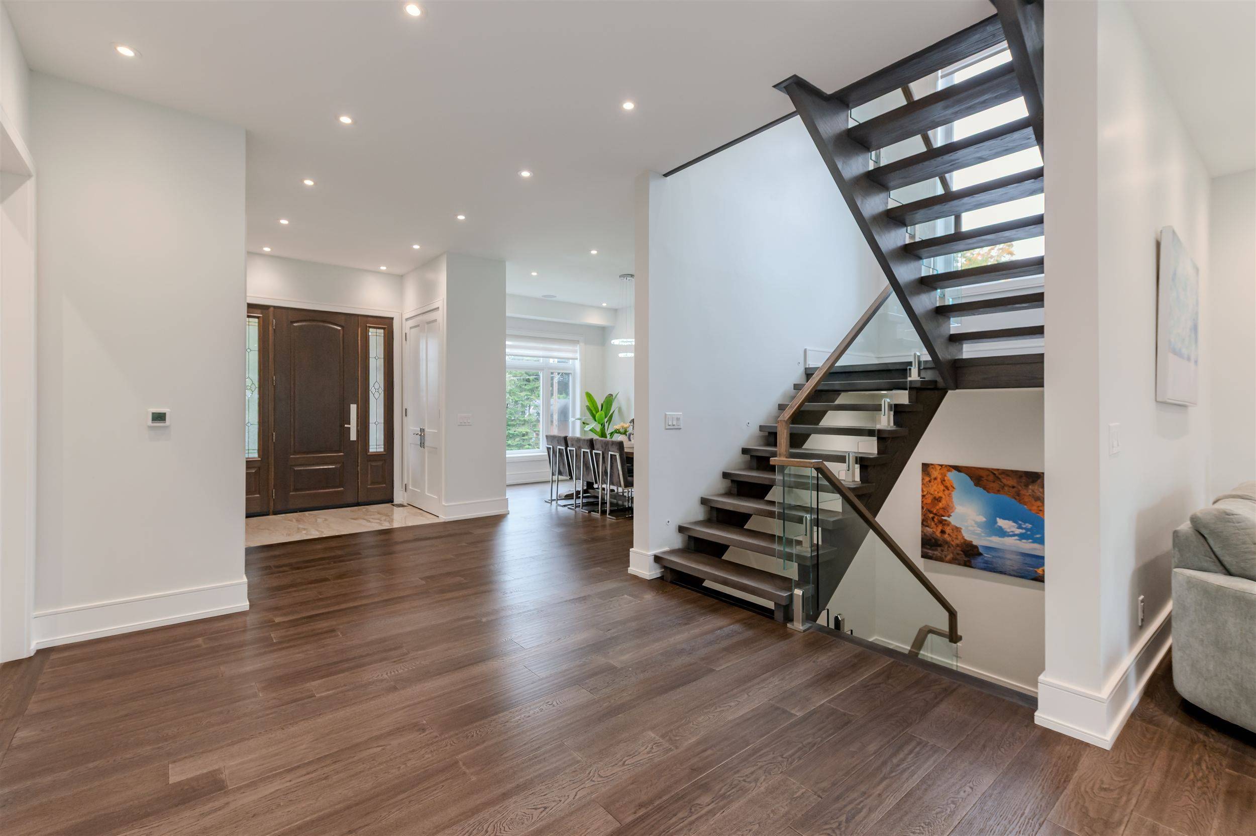 Toronto W08, ON M9B 2S9,4 Dunrobin DR