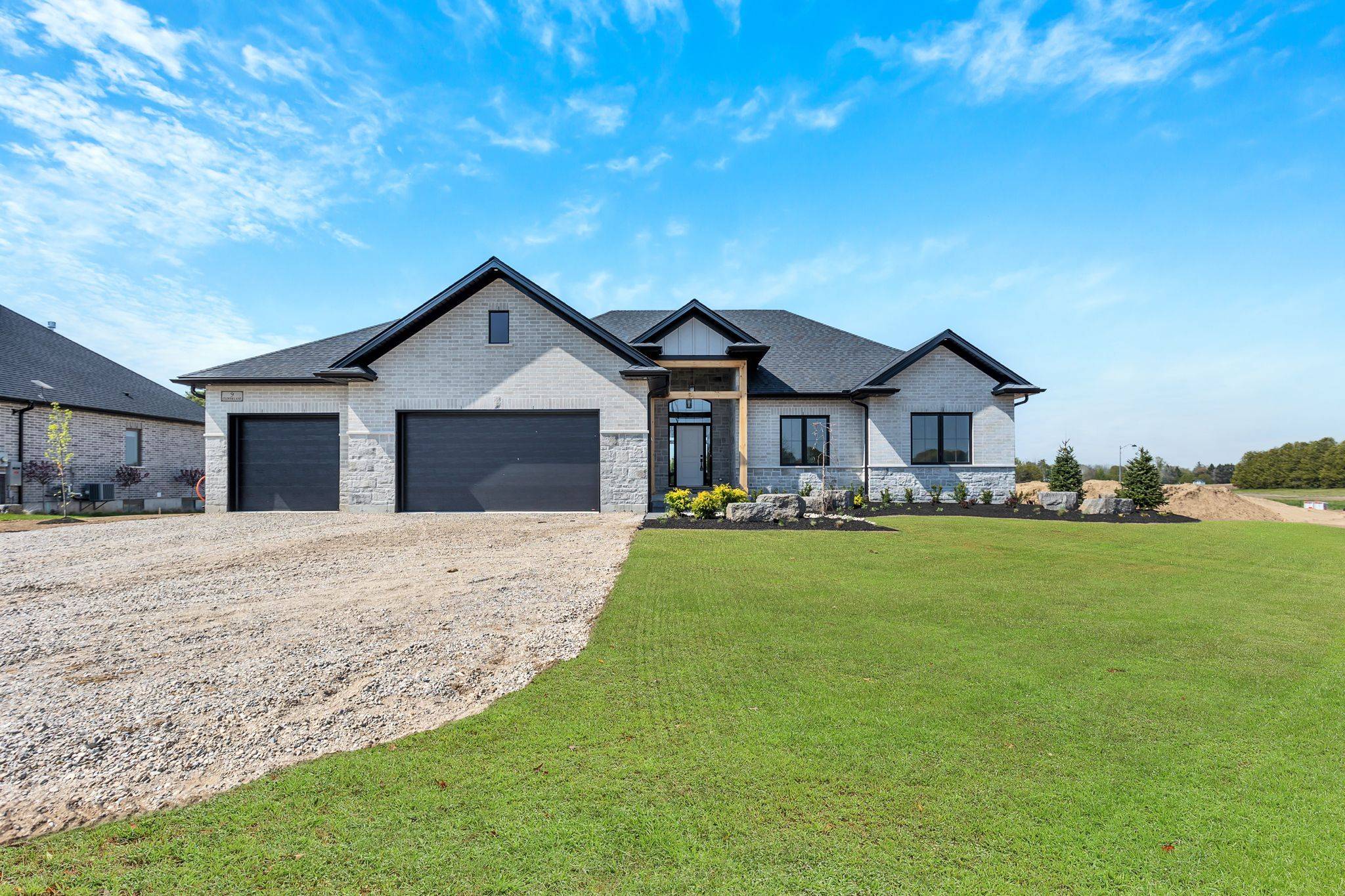 Norwich, ON N0J 1R0,9 Clover LN